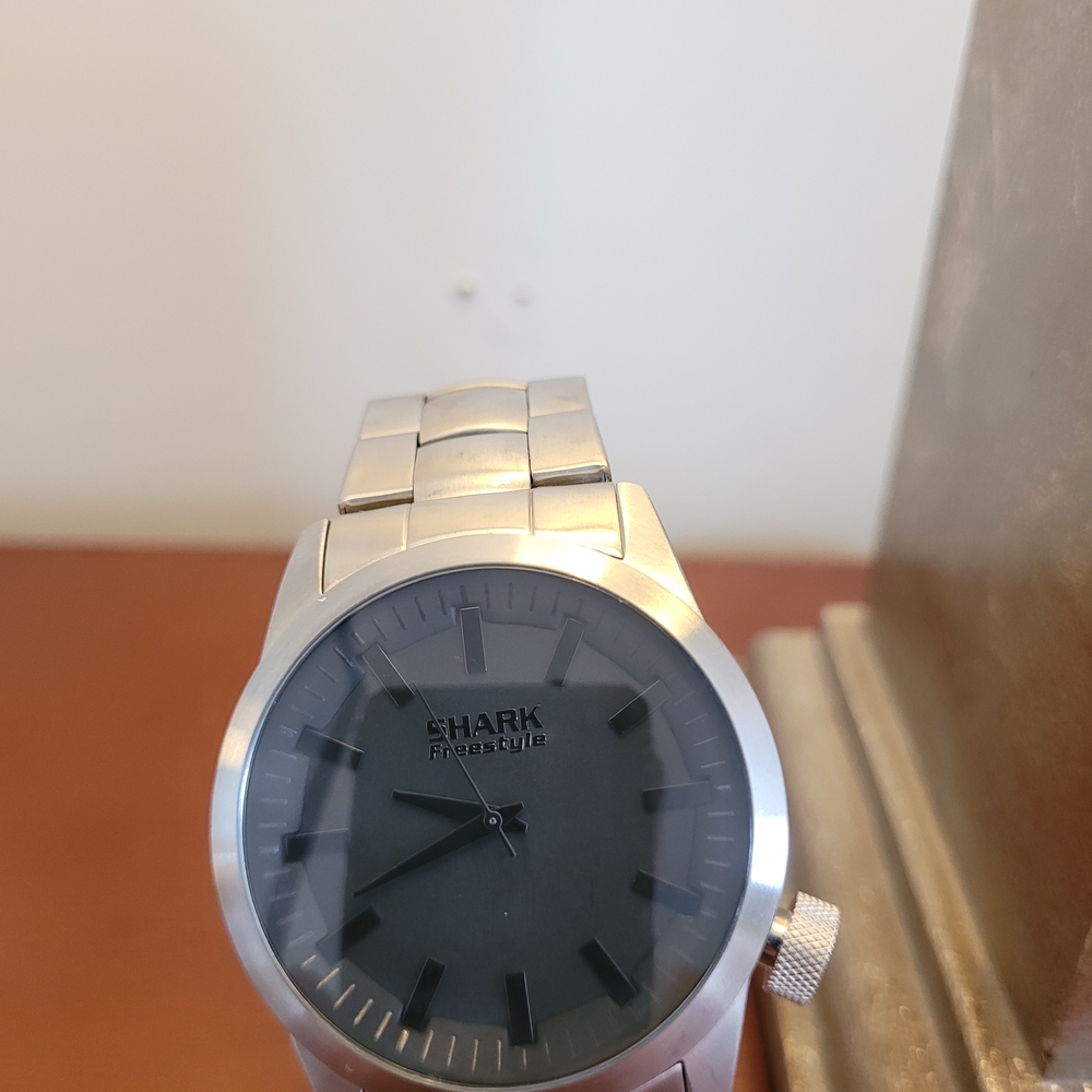 Brand New Shark Freestyle Silver & Black Men's Watch